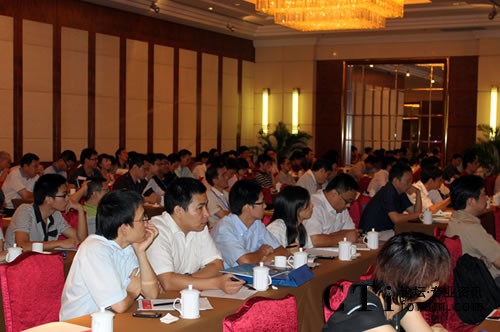 <e2010�W�ψ���һ���ں�ͨ��ƽ�_�A����ӑ��